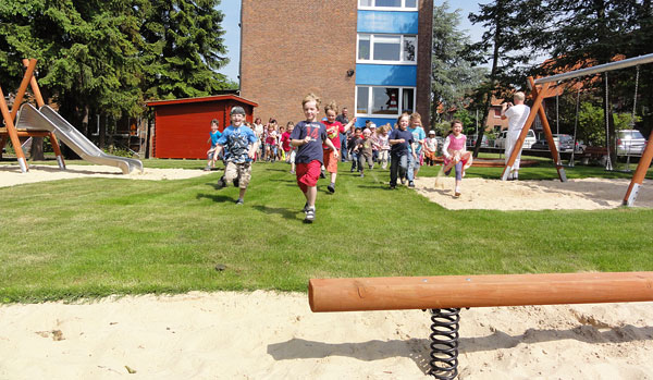 Spielplatzeinweihung